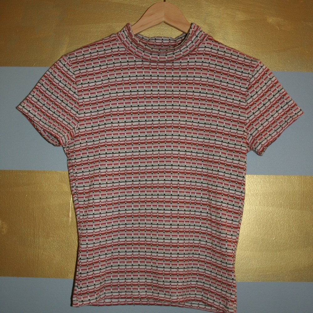 Kendall and Kylie Short Sleeve Mock Neck Top